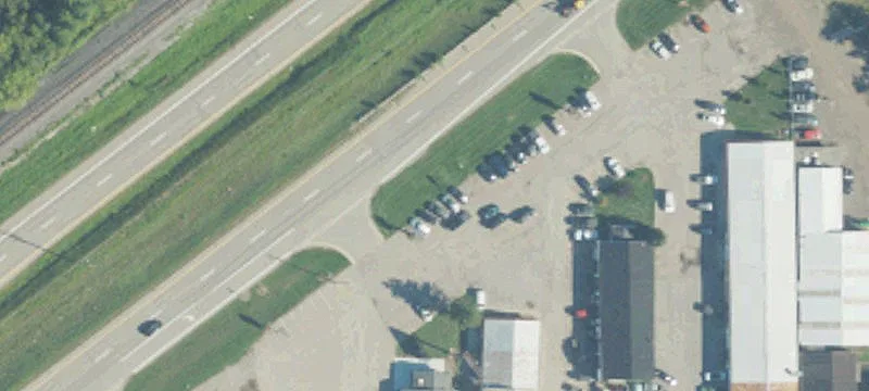 2451 Chicago Dr