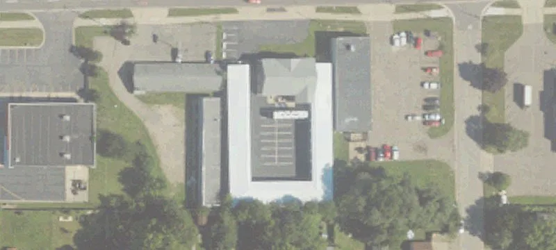 1279 Columbia W Ave