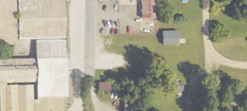 920 Douglas Ave