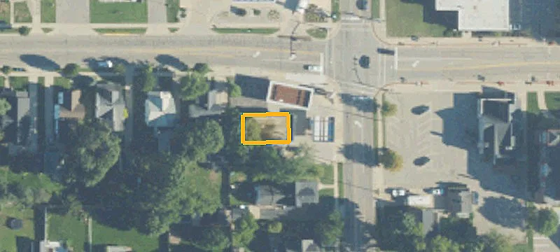 4 Main Ave