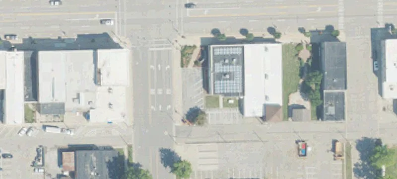Main St At Seeger St