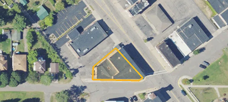 111 Pne St