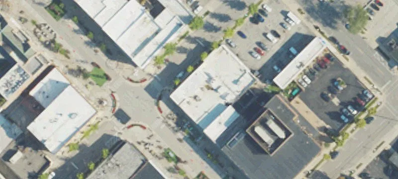 201 Main St