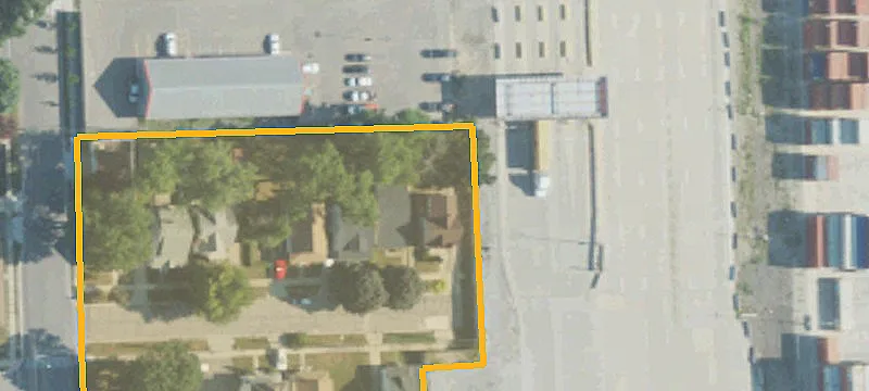 Ferndale, MI 48220