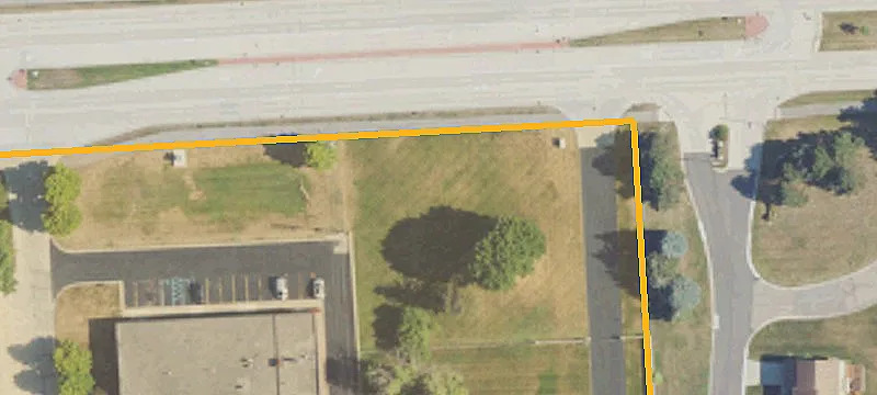 1505 Hamlin Rd
