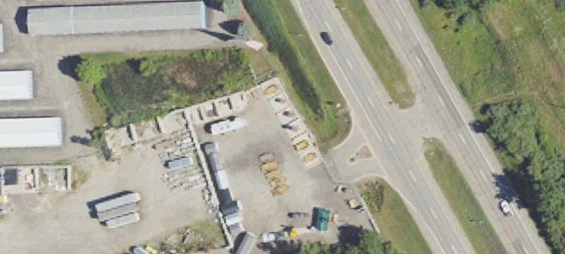 1901 Lapeer Rd