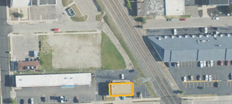 Ferndale, MI 48220