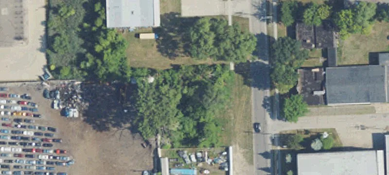 Ferndale, MI 48220
