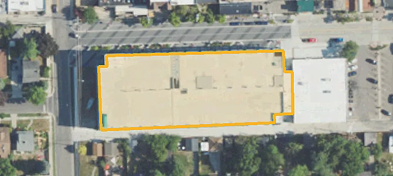 221 Troy St
