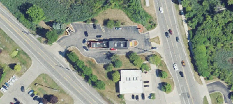 3433 Ew Maple Rd