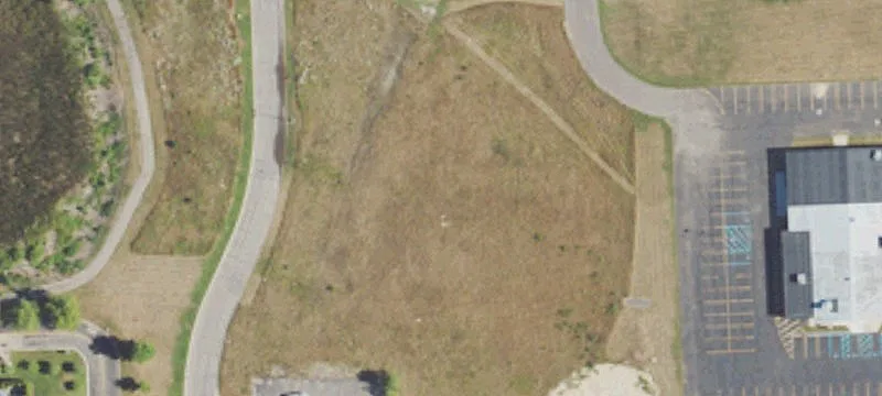 4 Sashabaw Rd