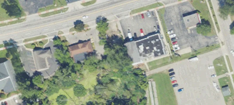 109 Grand Riv Ave