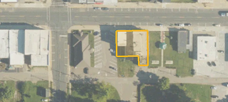 128 Main St