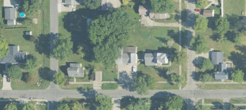 252 Maple St