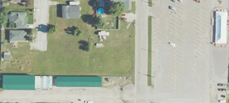 606 Van Etten St
