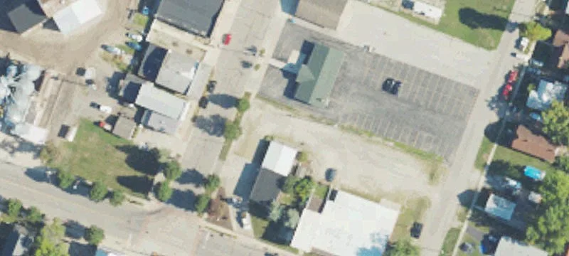 Raisin St