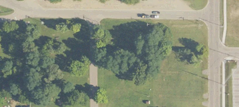 Wooden Ave