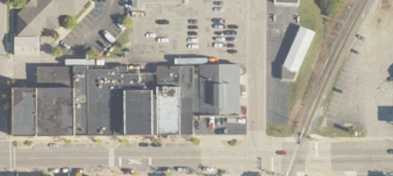 221 Main St