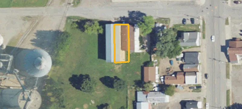 2nd Woodard St