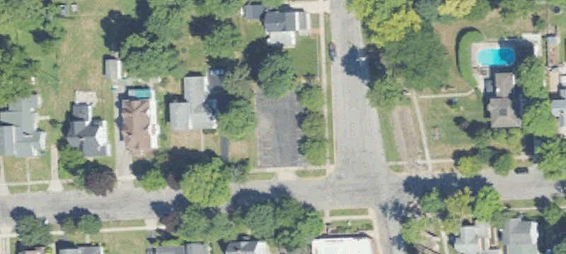 300 Franklin St