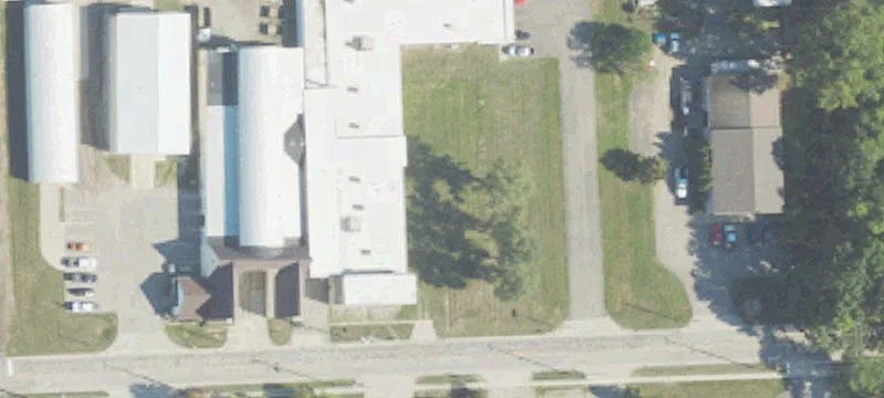215 Elm St