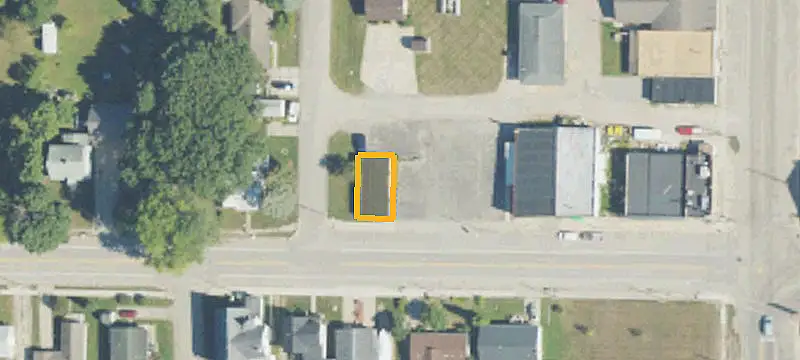 3905 Rosebush Rd