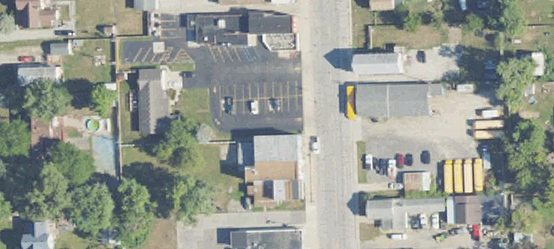 Lewis Ave