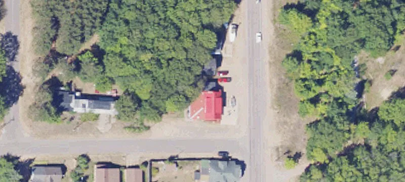 300 Bensinger St