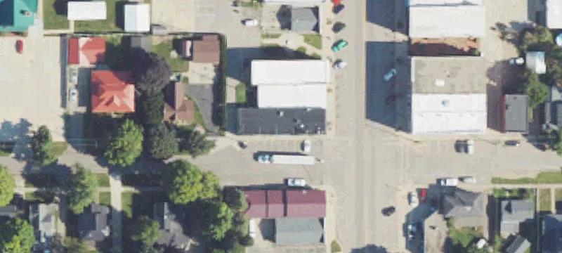 132 Main St