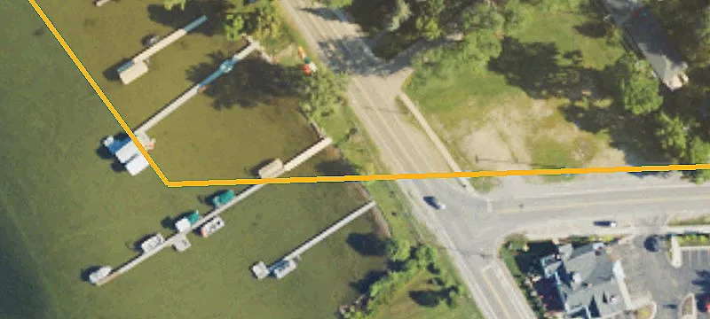Walled Lake, MI 48390
