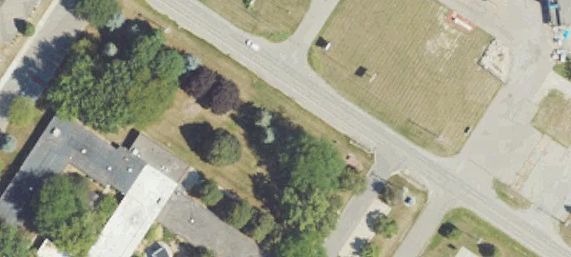 8816 Monroe Rd