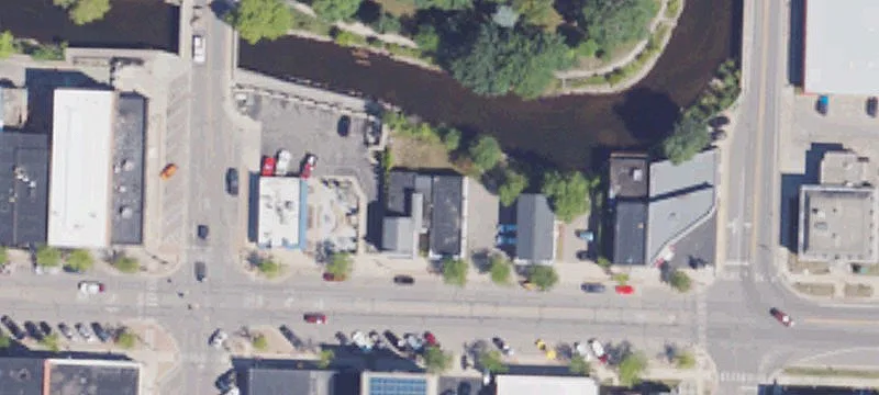 211 Water St