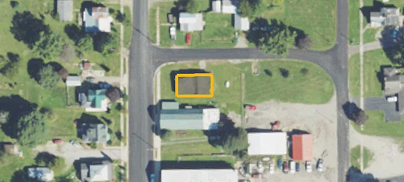 129 Main St