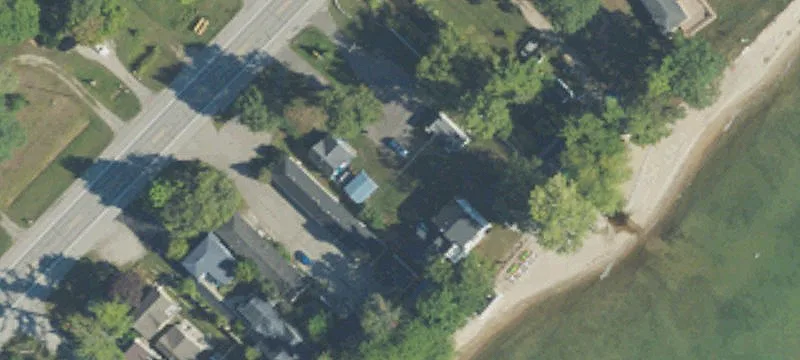 198 Huron Rd