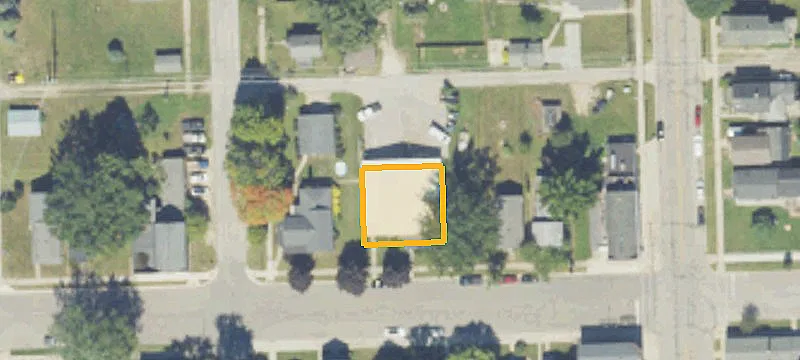205 2nd St