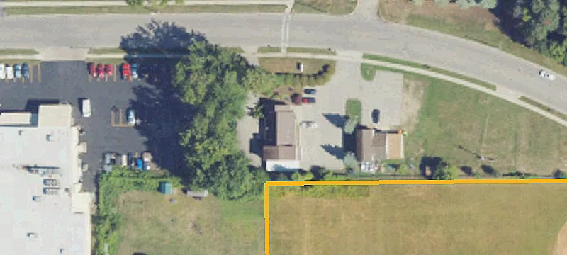 240 Schoolcrest Ave