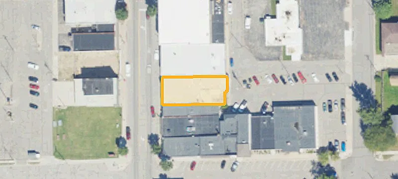 3031 Main St