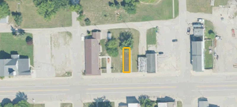 7324 Main St