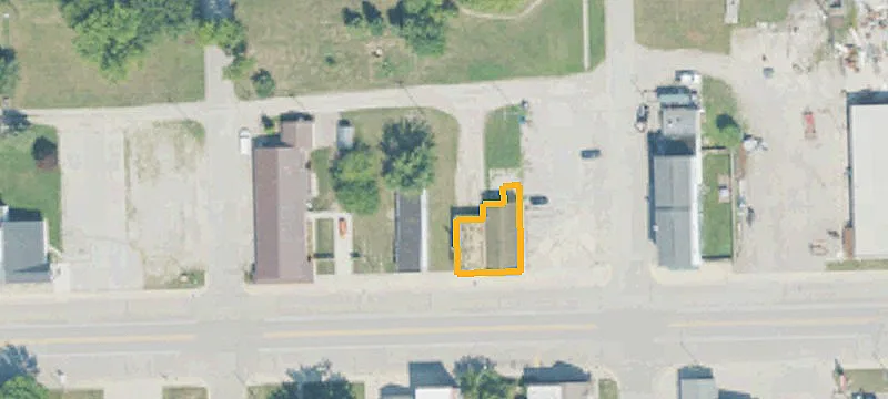 7324 Main St