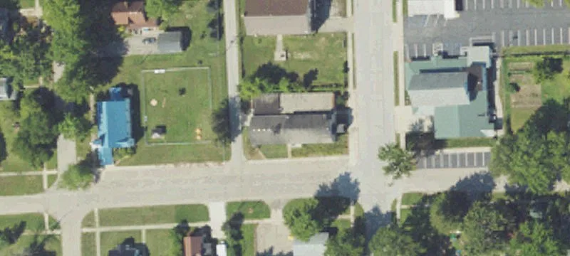 96 Main St