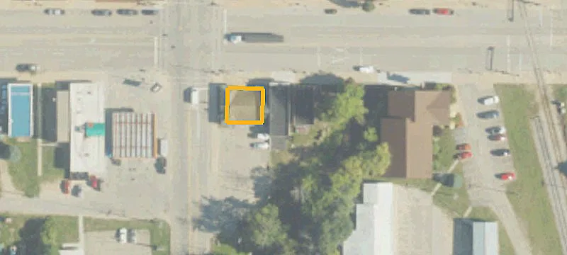 106 Main St
