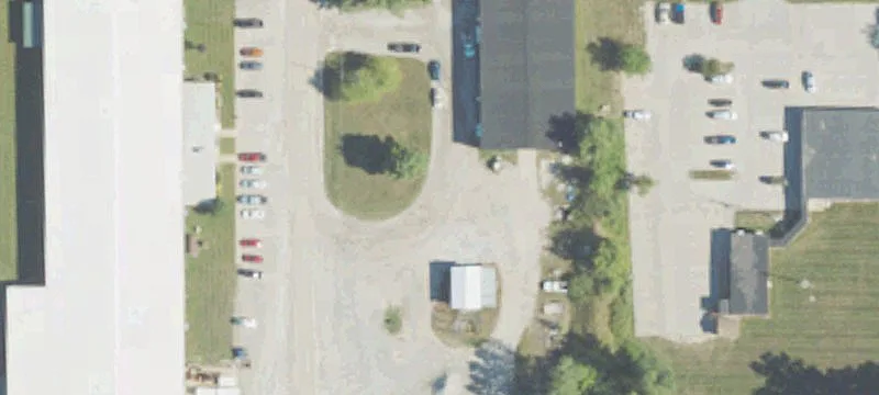 909 Cedar St