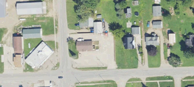 1504 Main St
