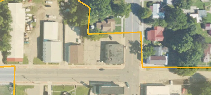 101 Main St