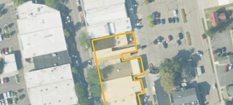 122 Newman St