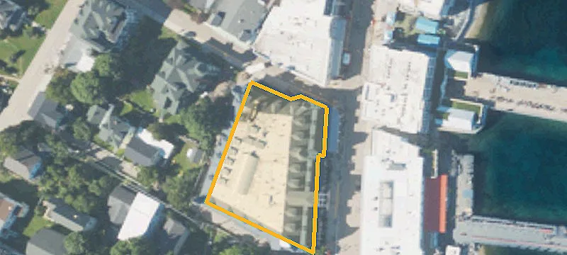 7452 Main St, Unit 77
