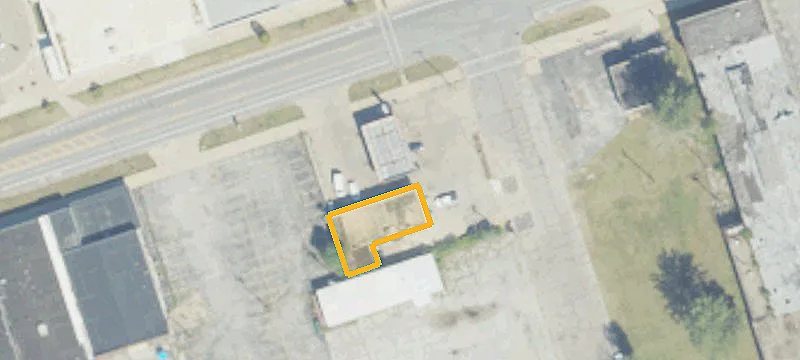 470 Main St
