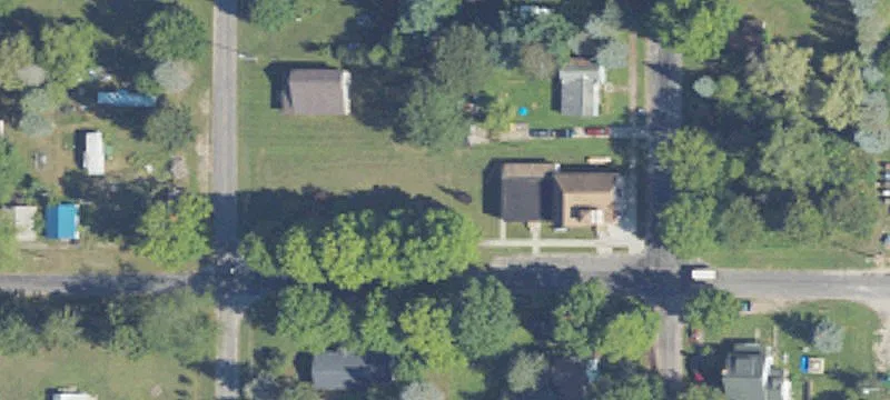 301 Luther St
