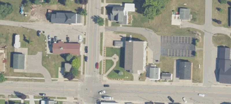 9234 Main St