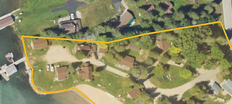 4 Mile Block Rd